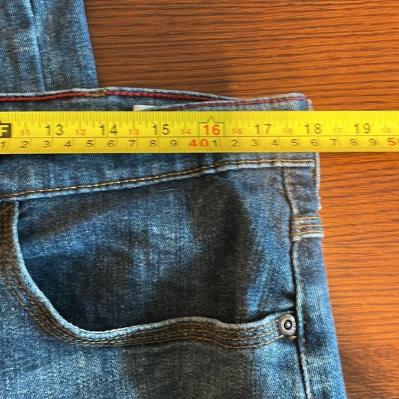 Wrangler Jeans Slim Straight 34 X 34 like new! - Picture 7 of 8